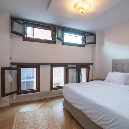 Farmaki Residence, Plaka * Athens