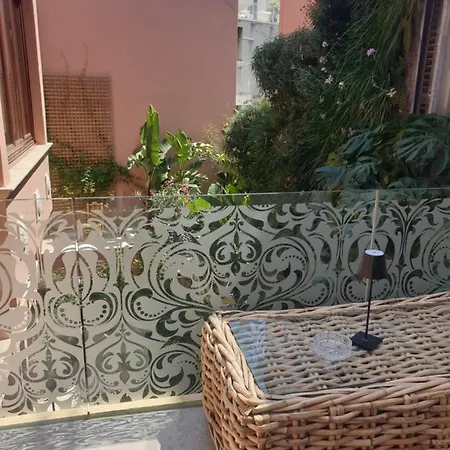 Farmaki Residence, Plaka